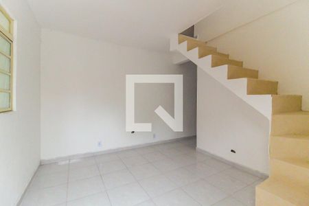 Sala de casa para alugar com 3 quartos, 100m² em Vila Curuçá Velha, São Paulo