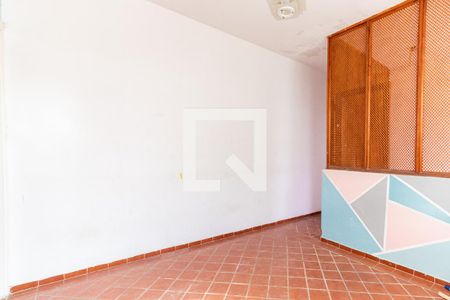  Sala 2 de casa à venda com 3 quartos, 200m² em Cidade Dutra, São Paulo