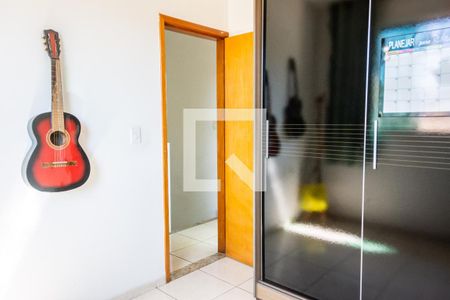 Quarto 2 de casa para alugar com 3 quartos, 120m² em Nacional, Contagem