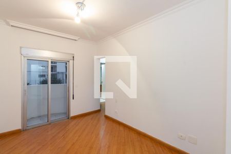 Suíte de apartamento para alugar com 3 quartos, 120m² em Moema, São Paulo