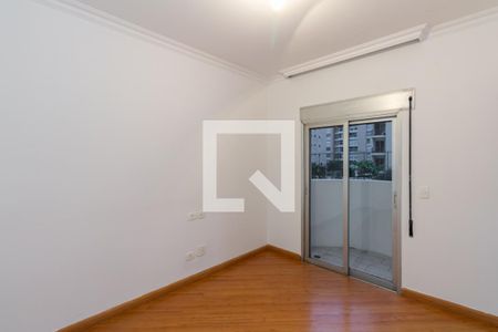 Suíte de apartamento para alugar com 3 quartos, 120m² em Moema, São Paulo