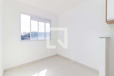 Sala de apartamento para alugar com 1 quarto, 30m² em Jardim Mirante, São Paulo