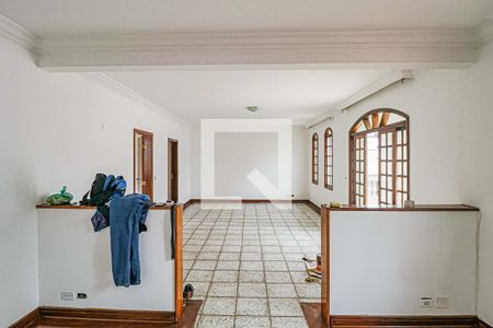 Sala de casa à venda com 3 quartos, 150m² em Vila Universitária, São Paulo