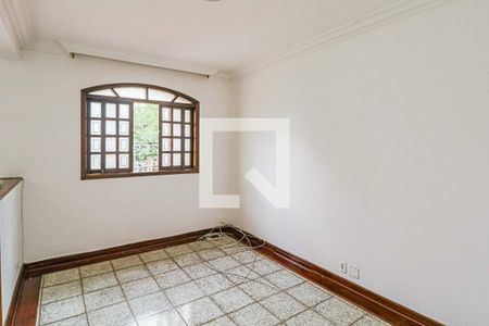 Sala de casa à venda com 3 quartos, 150m² em Vila Universitária, São Paulo