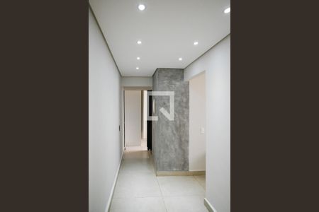 Corredor de apartamento à venda com 2 quartos, 42m² em Vila Cristália, São Paulo