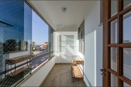 Varanda de apartamento à venda com 4 quartos, 130m² em Bandeirantes (pampulha), Belo Horizonte