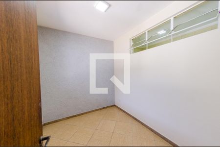 Quarto 1 de casa para alugar com 3 quartos, 290m² em Dom Cabral, Belo Horizonte