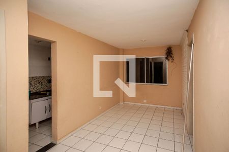 Sala de apartamento à venda com 3 quartos, 60m² em Quintino Bocaiuva, Rio de Janeiro