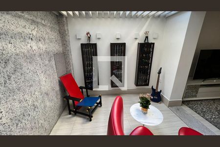 Sala de casa à venda com 3 quartos, 165m² em Floresta, Belo Horizonte