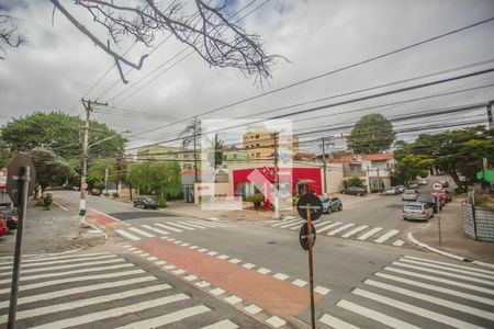 Casa para alugar com 146m², 3 quartos e 3 vagas Casa para alugar com 146m², 3 quartos e 3 vagasVista