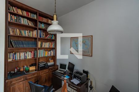 Escritório de casa à venda com 3 quartos, 300m² em Jardim das Paineiras, Campinas