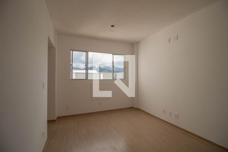 Sala  de apartamento à venda com 2 quartos, 62m² em Taquara, Rio de Janeiro