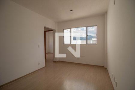 Sala  de apartamento à venda com 2 quartos, 62m² em Taquara, Rio de Janeiro