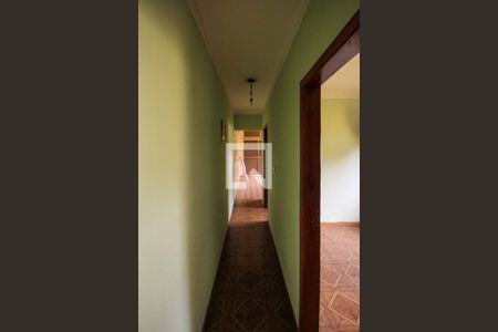 Corredor de casa para alugar com 2 quartos, 85m² em Vila Olinda, São Paulo