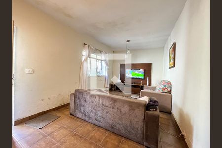 Sala de casa à venda com 2 quartos, 199m² em Vila Guarani (zona Sul), São Paulo