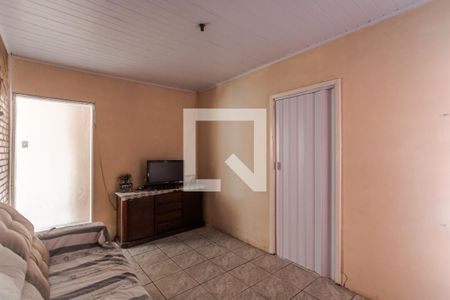 Sala de casa à venda com 3 quartos, 250m² em Sarandi, Porto Alegre