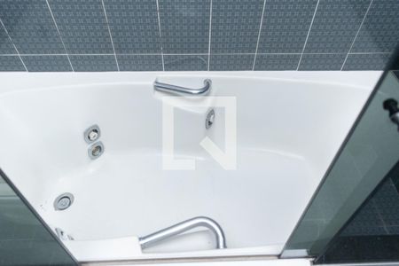 Casa à venda com 129m², 2 quartos e 2 vagas Casa à venda com 129m², 2 quartos e 2 vagasBanheiro