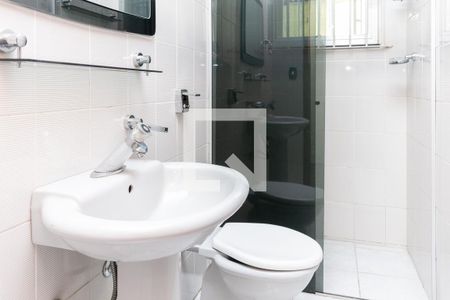 Casa à venda com 129m², 2 quartos e 2 vagas Casa à venda com 129m², 2 quartos e 2 vagasBanheiro