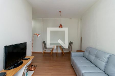 Sala de apartamento para alugar com 2 quartos, 64m² em Cidade Monções, São Paulo