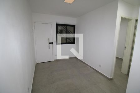 Sala / Cozinha / Área de Serviço de apartamento para alugar com 1 quarto, 35m² em Vila Isolina Mazzei, São Paulo