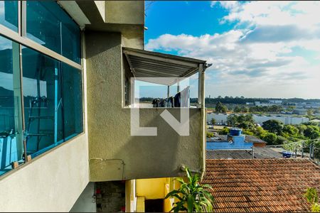 Vista da Sala de casa para alugar com 2 quartos, 100m² em Jardim Presidente Dutra, Guarulhos