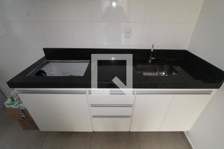 Sala / Cozinha de apartamento à venda com 2 quartos, 35m² em Vila Isolina Mazzei, São Paulo