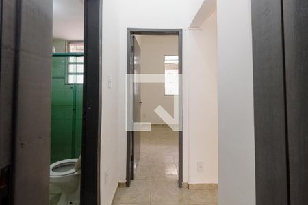 Corredor de apartamento para alugar com 2 quartos, 65m² em Grajau, Rio de Janeiro