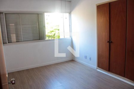 QUARTO 2 de apartamento à venda com 3 quartos, 106m² em Jardim das Paineiras, Campinas