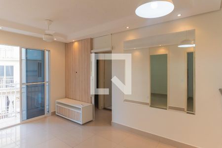 Sala de apartamento para alugar com 3 quartos, 58m² em Vila Marieta, Campinas