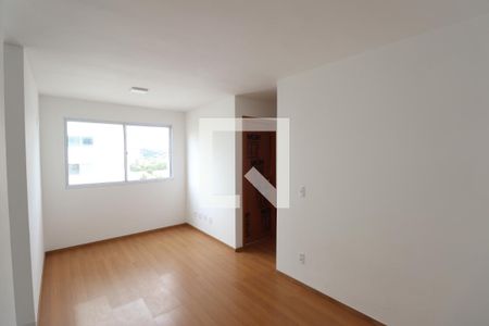 Sala de apartamento para alugar com 2 quartos, 46m² em Colubande, São Gonçalo