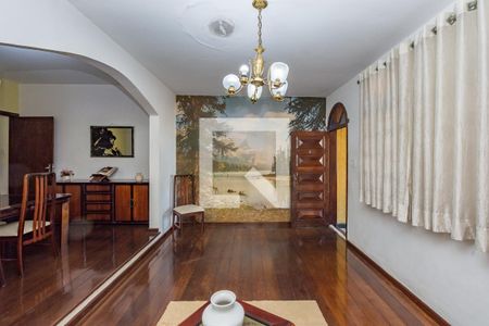 Sala de casa para alugar com 4 quartos, 470m² em Álvaro Camargos, Belo Horizonte