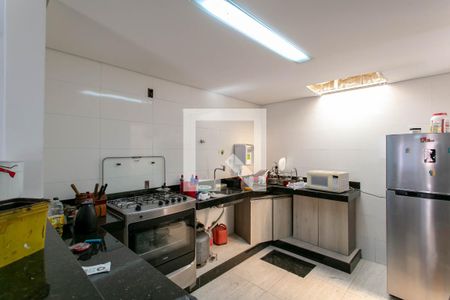 Cozinha de casa à venda com 3 quartos, 200m² em Candelária, Belo Horizonte