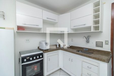 Cozinha de apartamento à venda com 2 quartos, 64m² em Cacuia, Rio de Janeiro