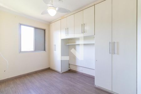 Quarto 2 de apartamento para alugar com 2 quartos, 50m² em Jardim Taquaral, São Paulo