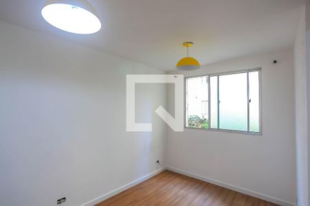 Sala de apartamento para alugar com 2 quartos, 48m² em Parque Esmeralda, São Paulo