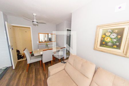 Sala de apartamento para alugar com 2 quartos, 44m² em Irajá, Rio de Janeiro