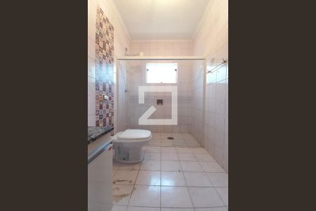 Banheiro  de casa à venda com 6 quartos, 330m² em Jardim Campos Eliseos, Campinas