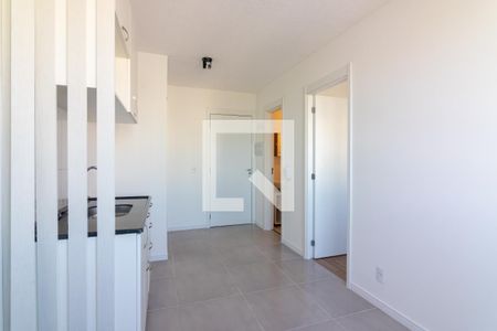 Sala/Cozinha de kitnet/studio para alugar com 1 quarto, 25m² em Santo Amaro, São Paulo