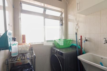 Studio à venda com 74m², 3 quartos e 1 vaga Studio à venda com 74m², 3 quartos e 1 vagaÁrea de Serviço