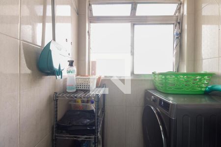 Studio à venda com 74m², 3 quartos e 1 vaga Studio à venda com 74m², 3 quartos e 1 vagaÁrea de Serviço