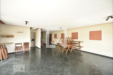 Studio à venda com 74m², 3 quartos e 1 vaga Studio à venda com 74m², 3 quartos e 1 vagaCondomínio - Salão de Festas