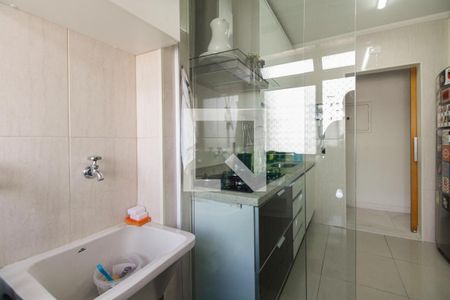 Studio à venda com 74m², 3 quartos e 1 vaga Studio à venda com 74m², 3 quartos e 1 vagaÁrea de Serviço