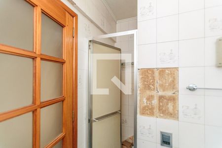 Banheiro de apartamento à venda com 3 quartos, 100m² em Centro Histórico, Porto Alegre