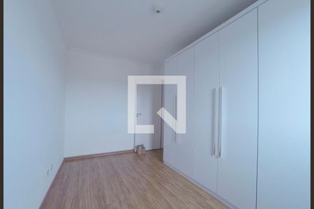 Quarto 2 de apartamento para alugar com 2 quartos, 56m² em Vila Assis Brasil, Mauá