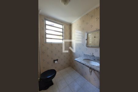 Lavabo de casa para alugar com 4 quartos, 132m² em Vila Moinho Velho, São Paulo