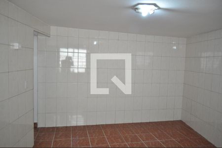 Cozinha de casa para alugar com 1 quarto, 55m² em Jardim Daysy, São Paulo