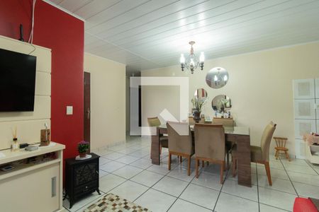 Sala de casa à venda com 4 quartos, 218m² em Partenon, Porto Alegre