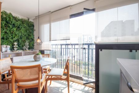 Sacada de apartamento para alugar com 1 quarto, 40m² em Continental, Osasco