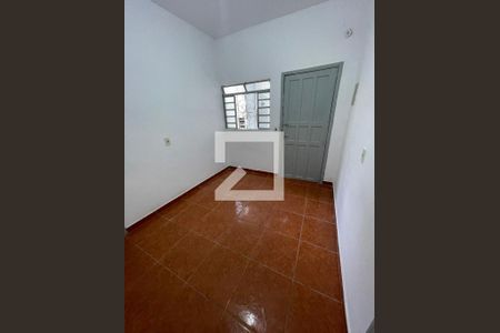 Sala de estar  de casa para alugar com 1 quarto, 30m² em Jardim Guarau, São Paulo