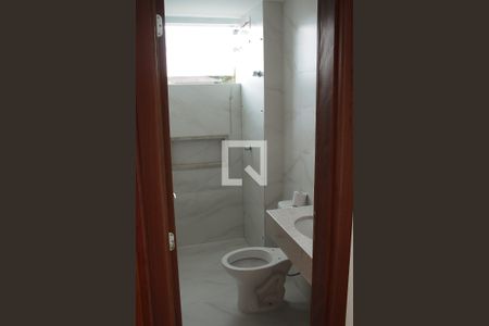 Banheiro 1 de apartamento para alugar com 2 quartos, 60m² em Fonte Grande, Contagem